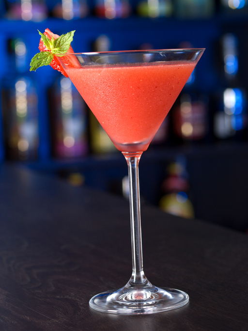 Move Over Chocolates And Roses Strawberry Daiquiris Are Here To Save 